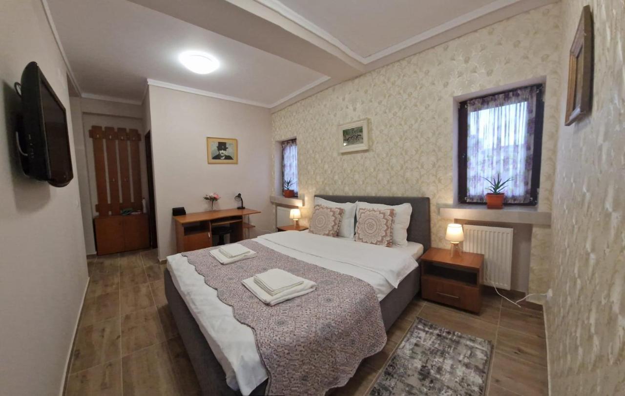Laroka House Arty And Cosy Studio Universitate Center Bucharest Exterior photo